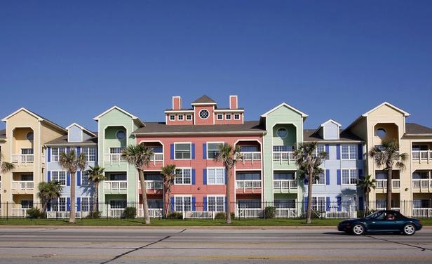 4 Ways To Manage Properties Remotely with a Smart Device Platform